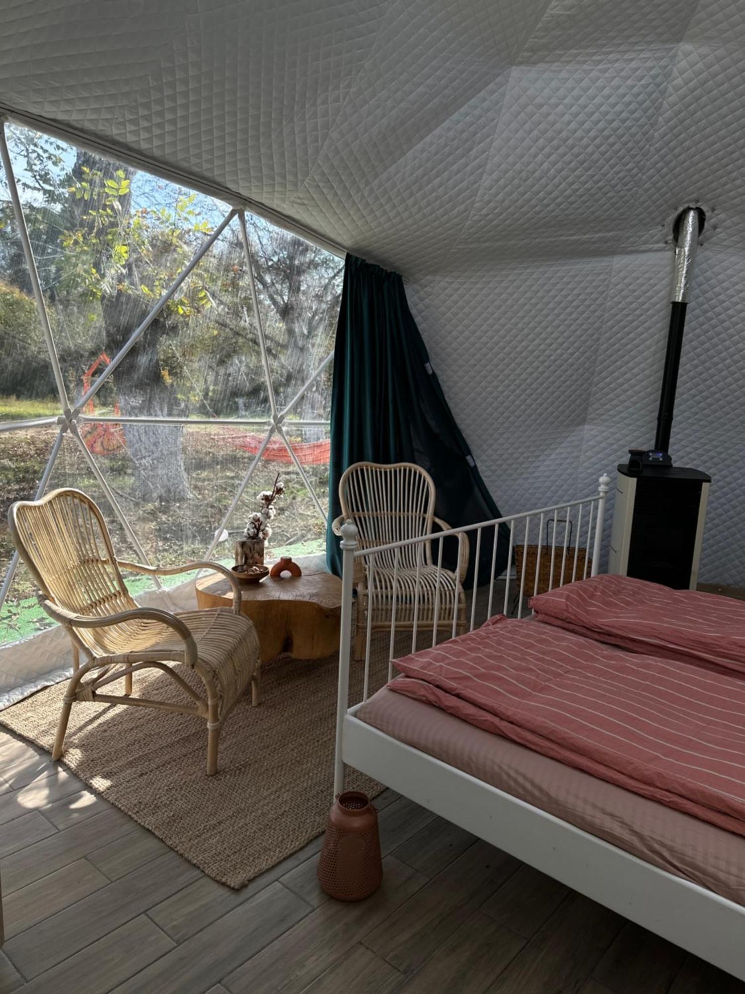 Hotel The Frog Glamping Horezu Zewnętrze zdjęcie