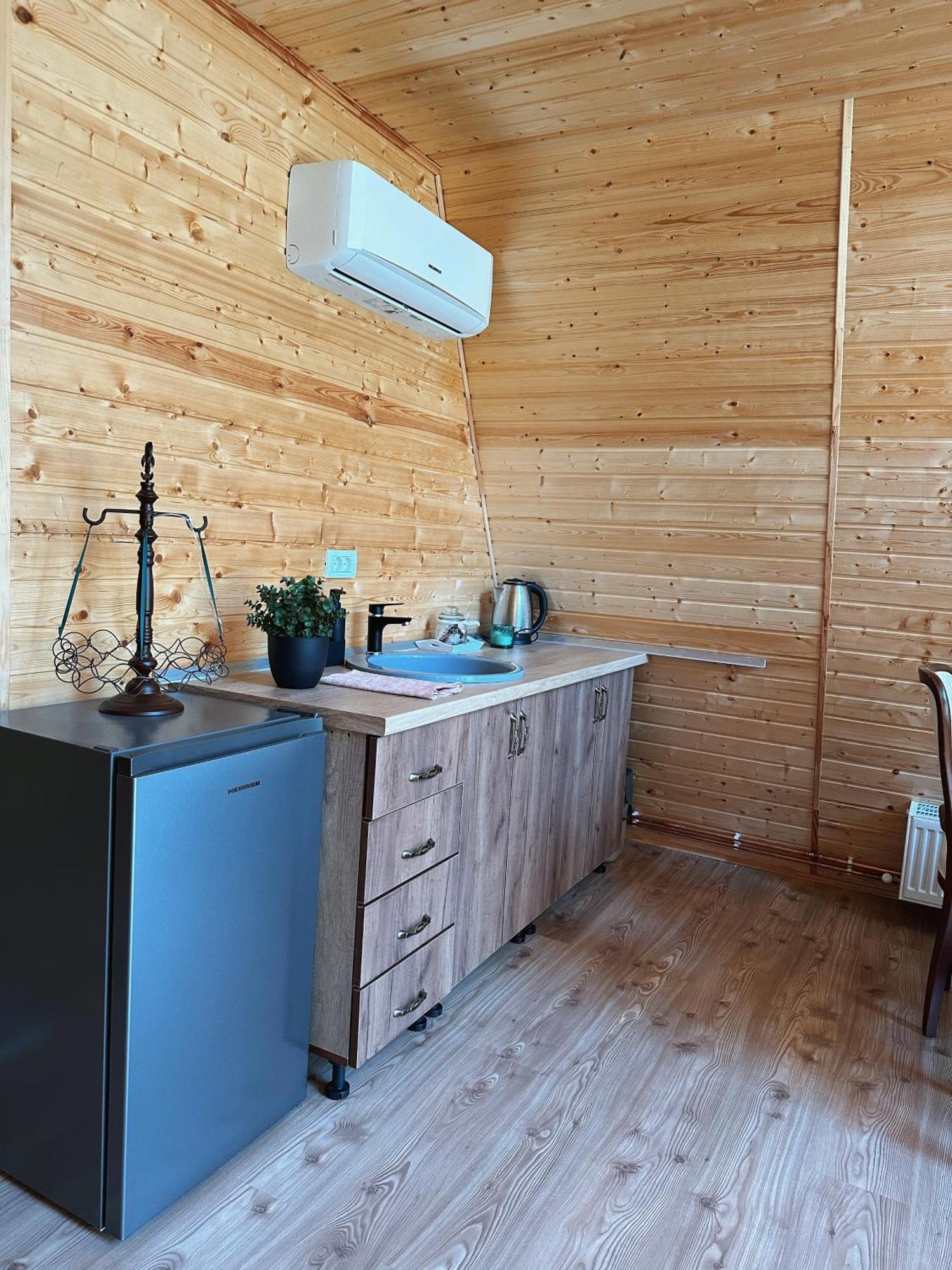 Hotel The Frog Glamping Horezu Zewnętrze zdjęcie