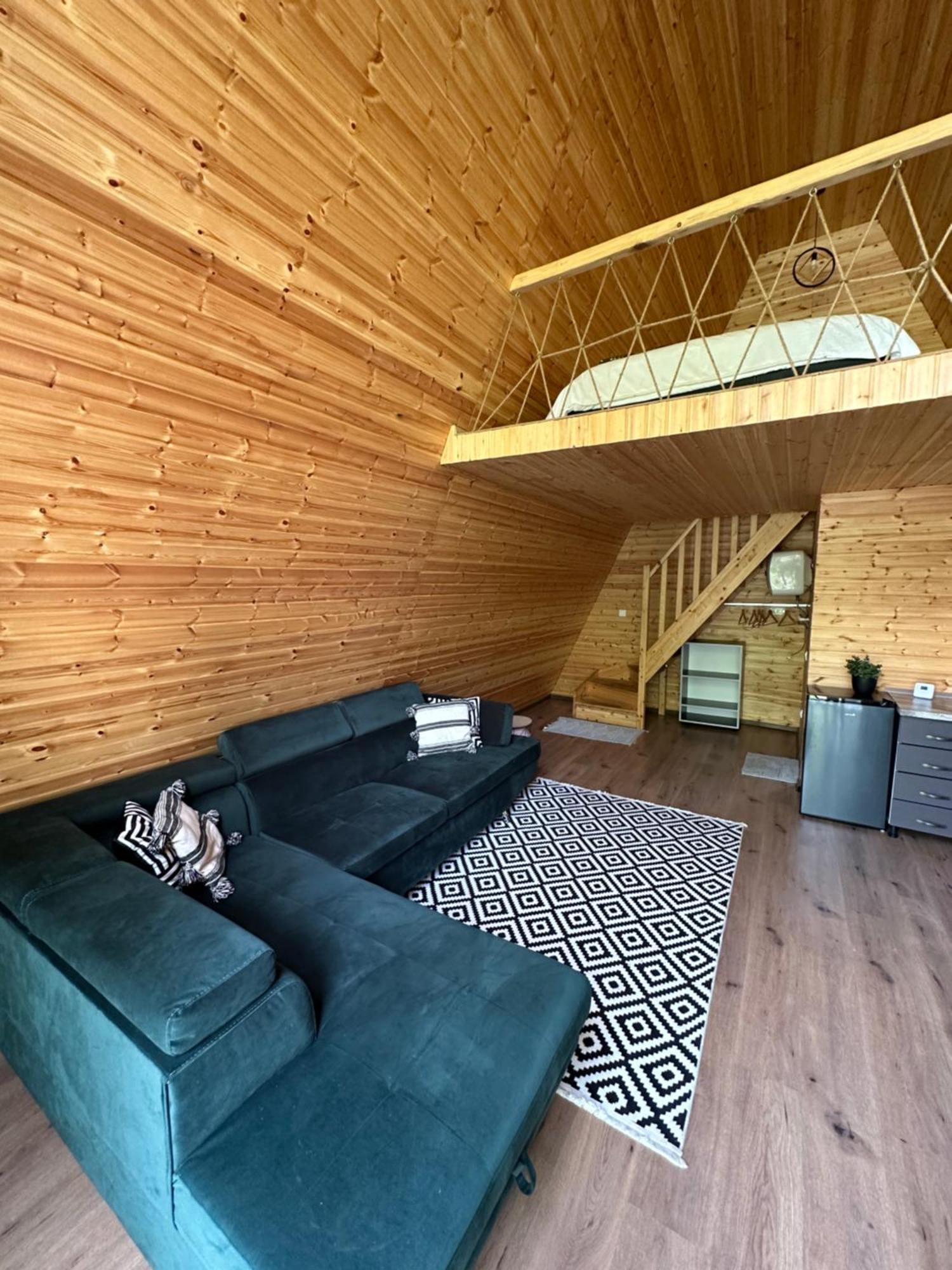 Hotel The Frog Glamping Horezu Zewnętrze zdjęcie