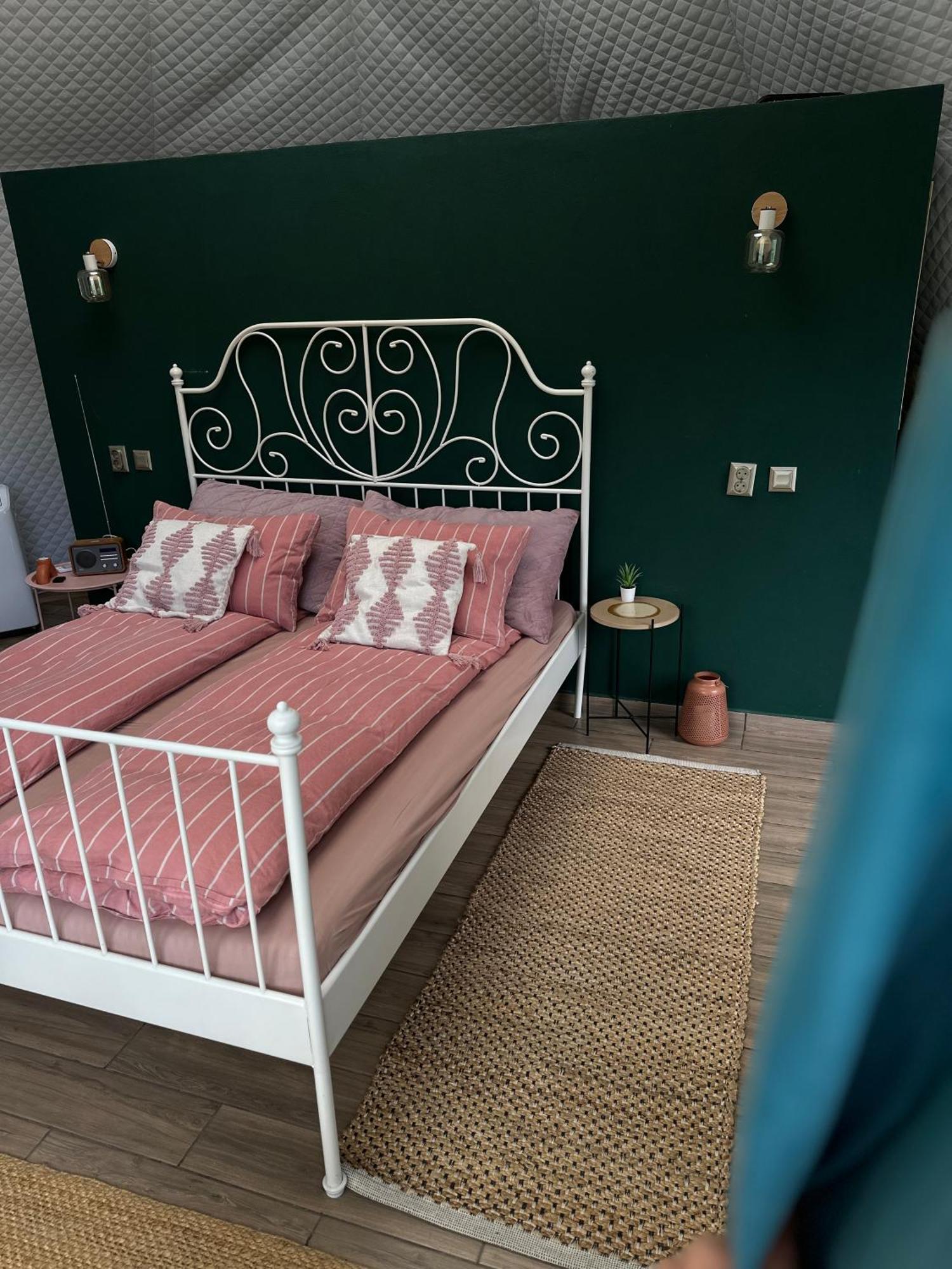 Hotel The Frog Glamping Horezu Zewnętrze zdjęcie