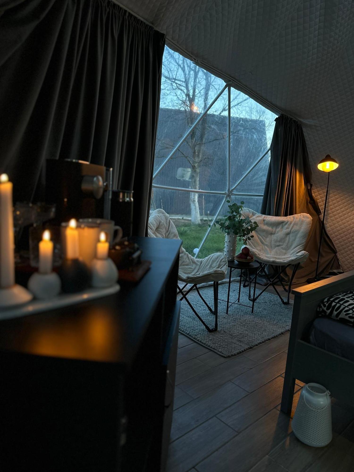 Hotel The Frog Glamping Horezu Zewnętrze zdjęcie