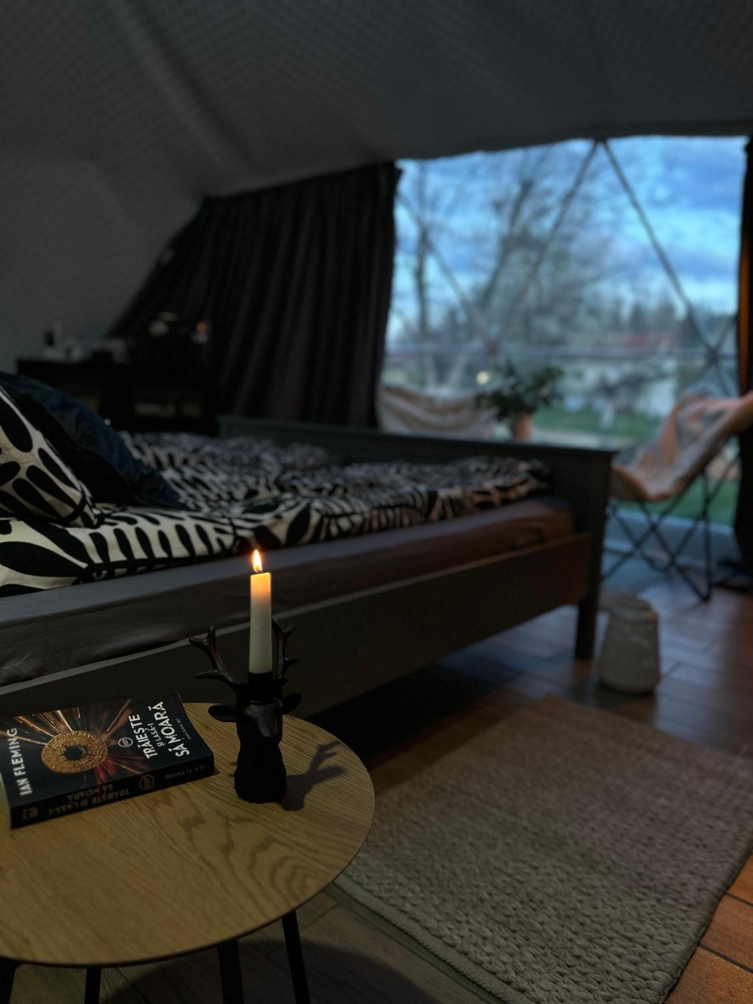 Hotel The Frog Glamping Horezu Zewnętrze zdjęcie